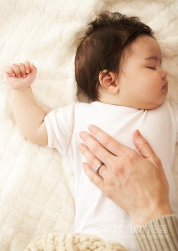 4大错误育儿细节 影响宝宝睡眠
